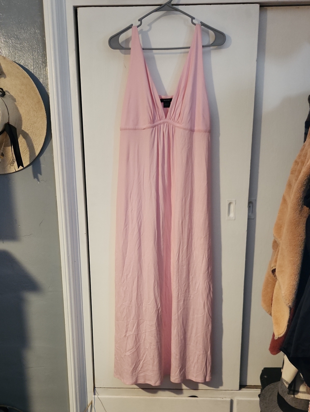 Light Pink V-Neck Maxi Dress